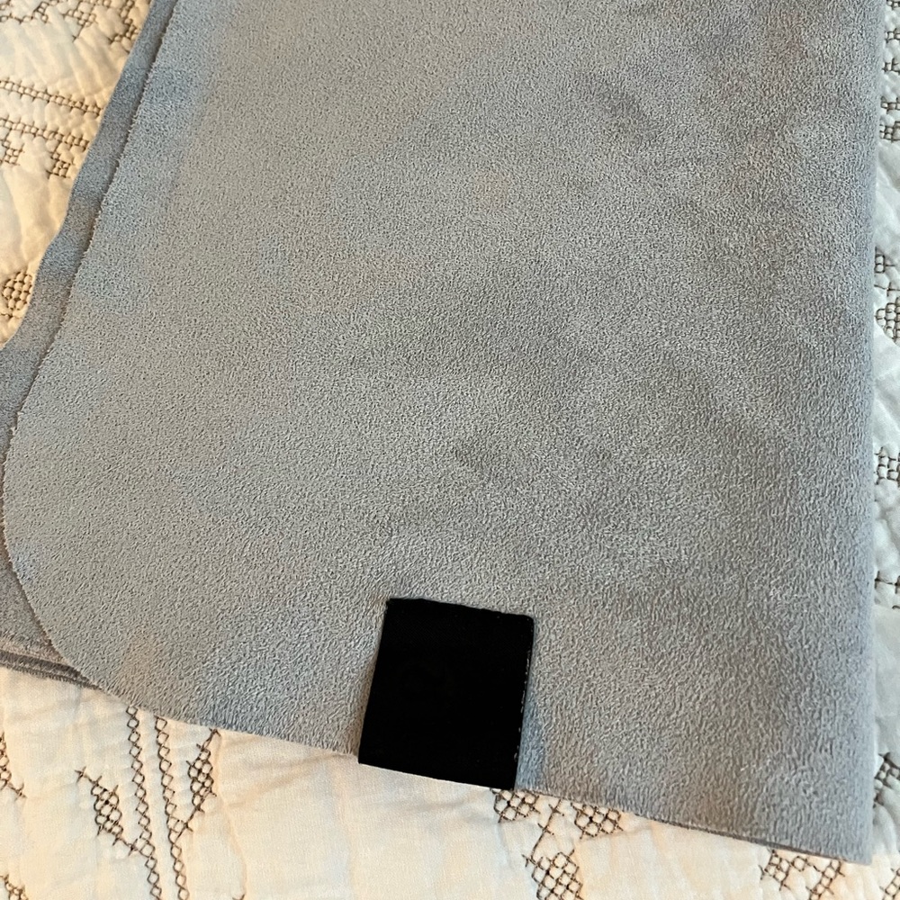 Lululemon big yoga towel